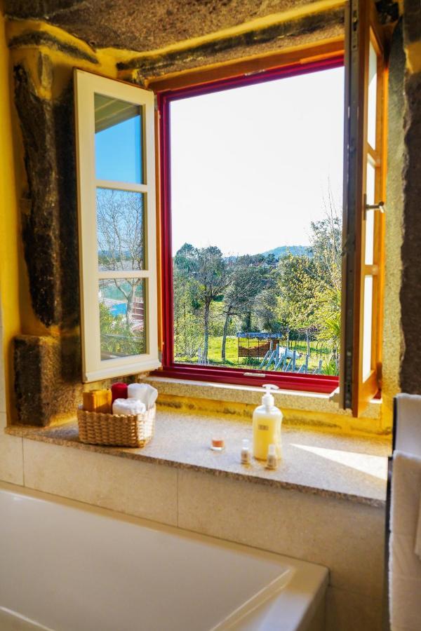 Maison d'hôtes Casa Do Ribeiro à Lago  Extérieur photo