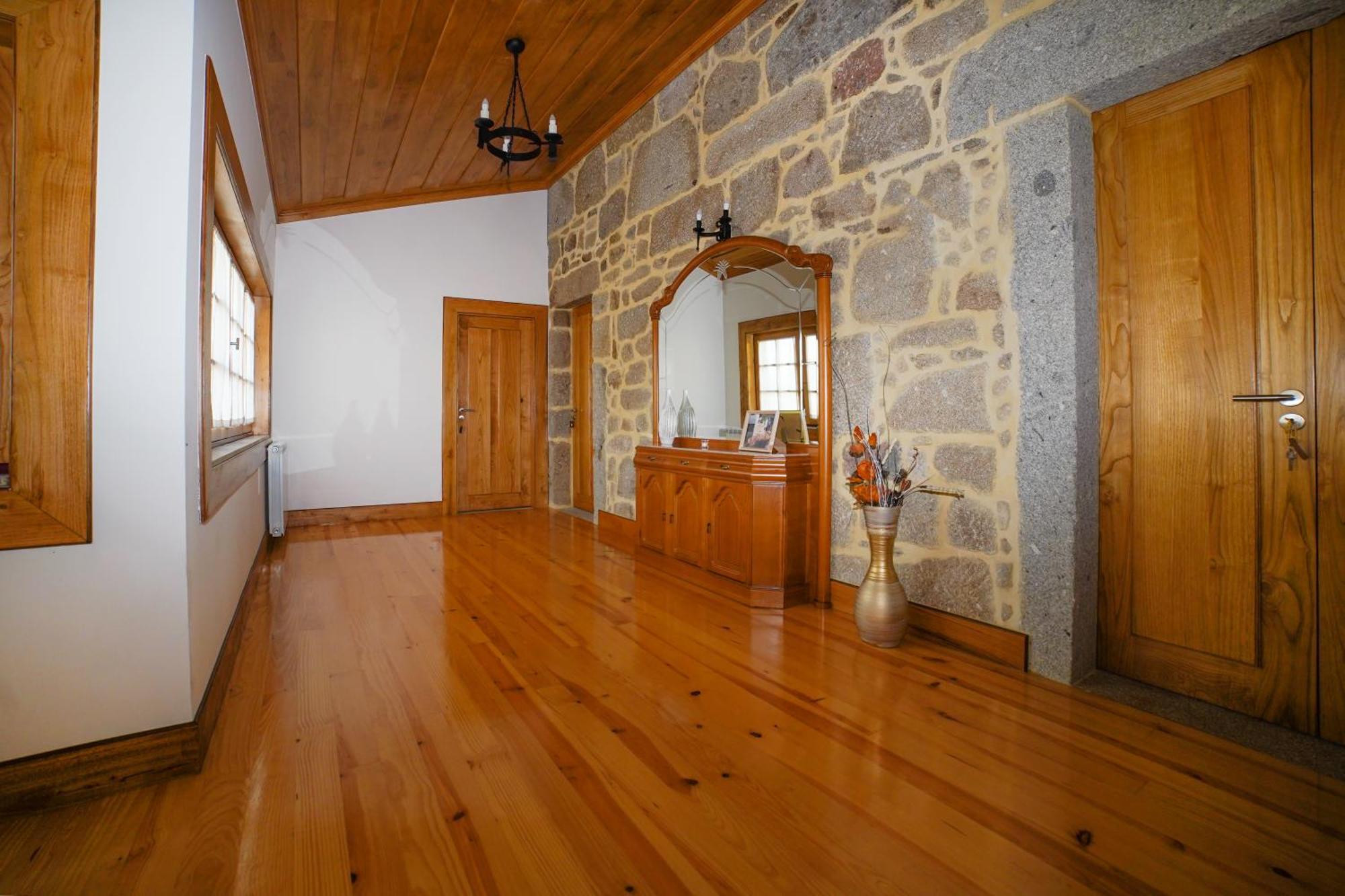 Maison d'hôtes Casa Do Ribeiro à Lago  Extérieur photo