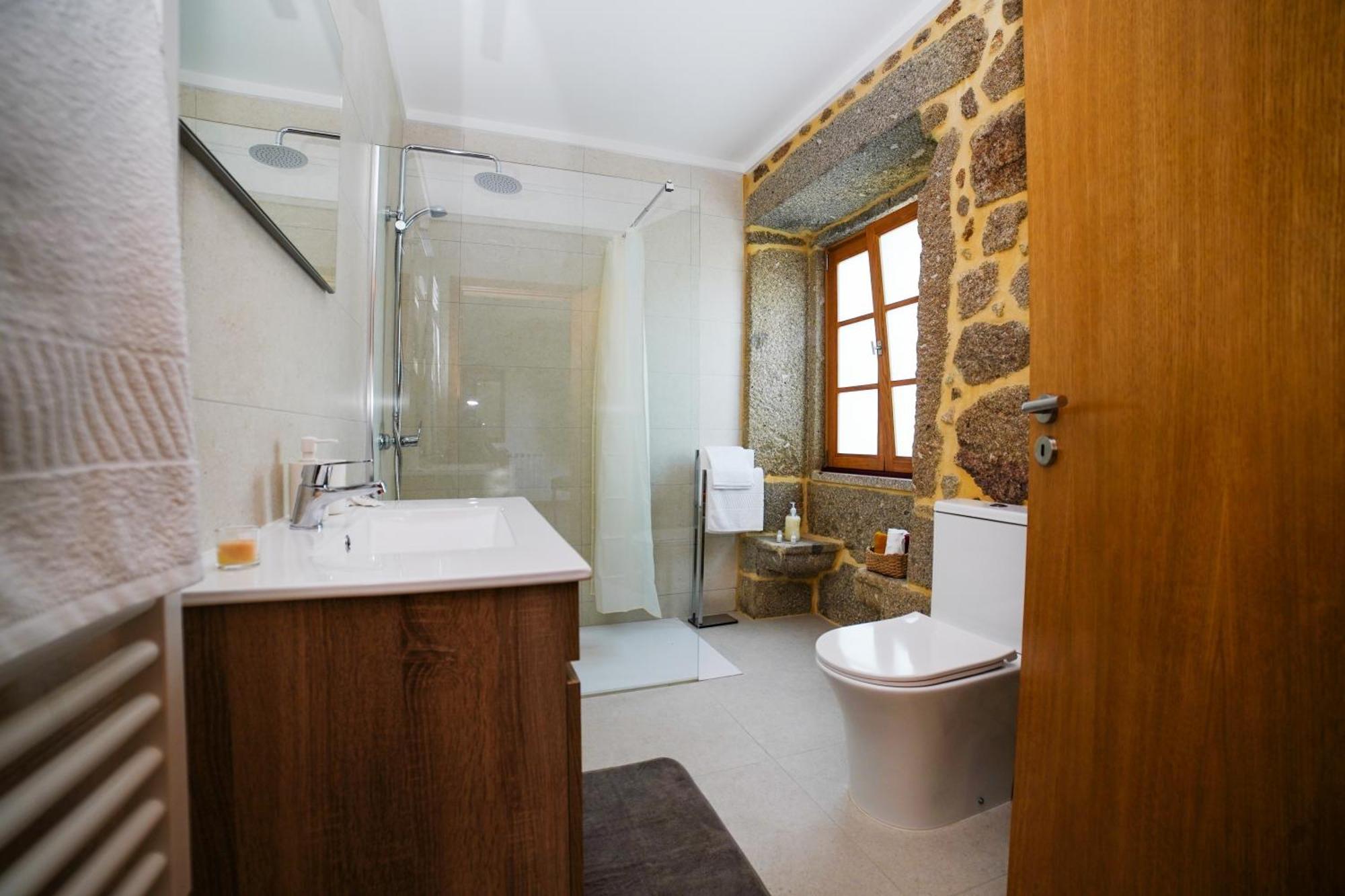Maison d'hôtes Casa Do Ribeiro à Lago  Extérieur photo