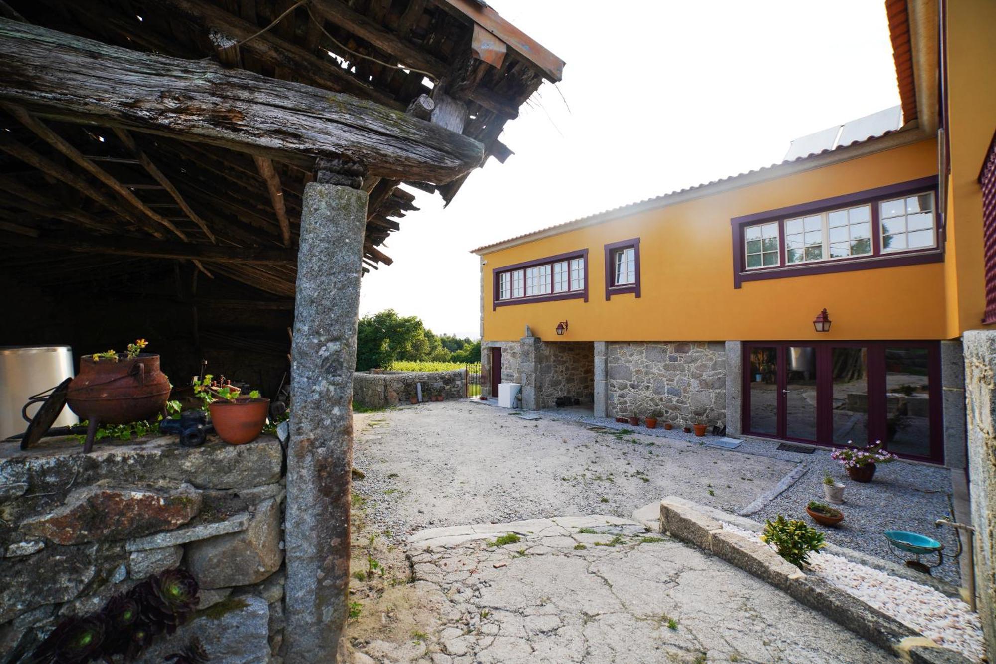 Maison d'hôtes Casa Do Ribeiro à Lago  Extérieur photo