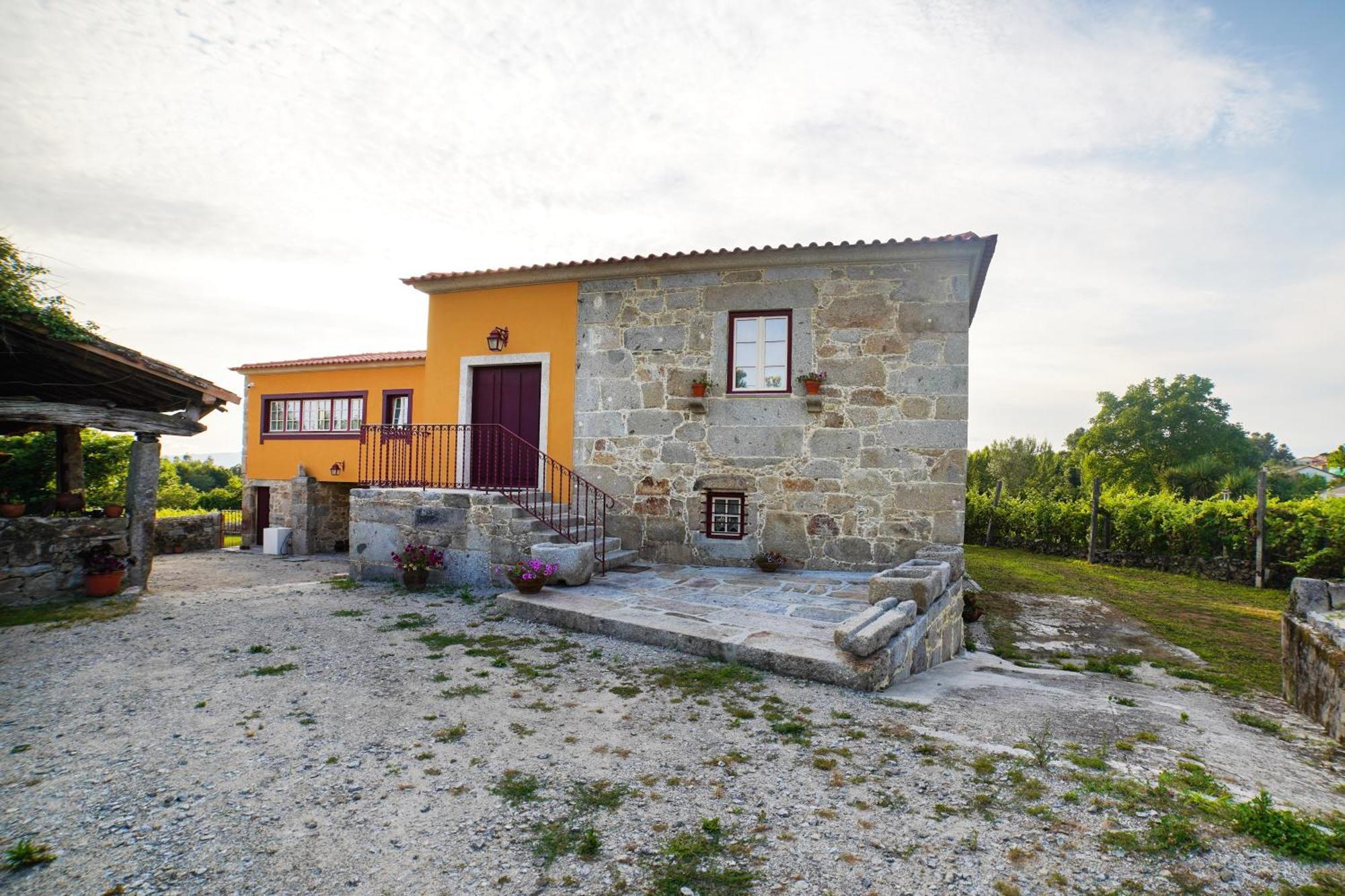 Maison d'hôtes Casa Do Ribeiro à Lago  Extérieur photo